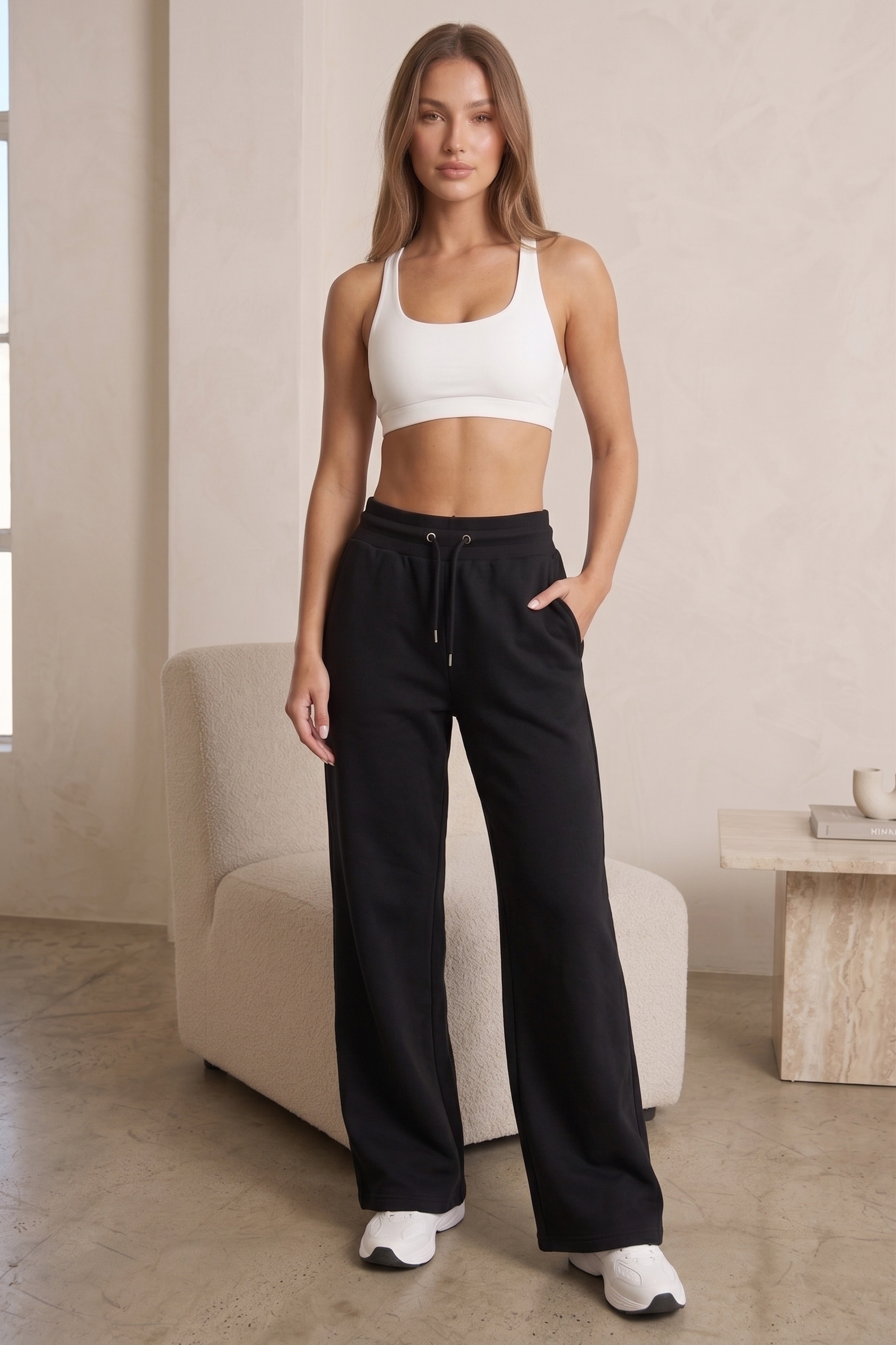 Wide Leg Split Hem Jogger In Black