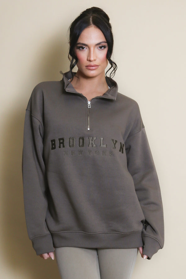 Brooklyn Half Zip Relaxed Fit Sweatshirt in Brown